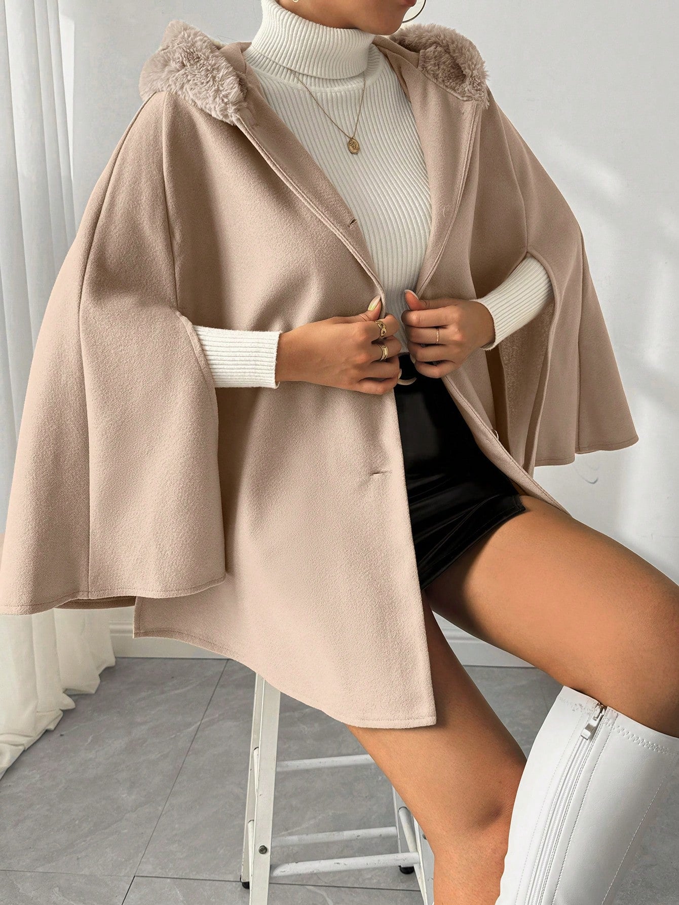 Prive poncho de abrigo con capucha y cuello de piel, de unicolor, de uso casual diario, para otono/invierno