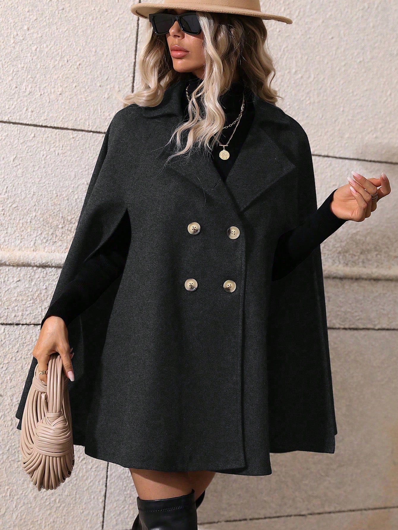 Clasi abrigo suelto con doble botonadura de moda para mujer en otono