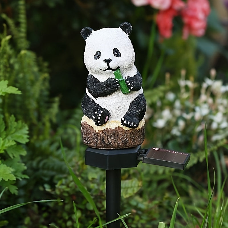 Luz de Jardín LED con Energía Solar y Forma de Panda | Lámpara Decorativa para Caminos Exteriores de Resina | Diseño Desmontable Cargado por Sol de Alta Calidad | Ideal para Iluminación de Patio y Césped | Encantadora Estatua de Panda Comiendo Bambú | Il