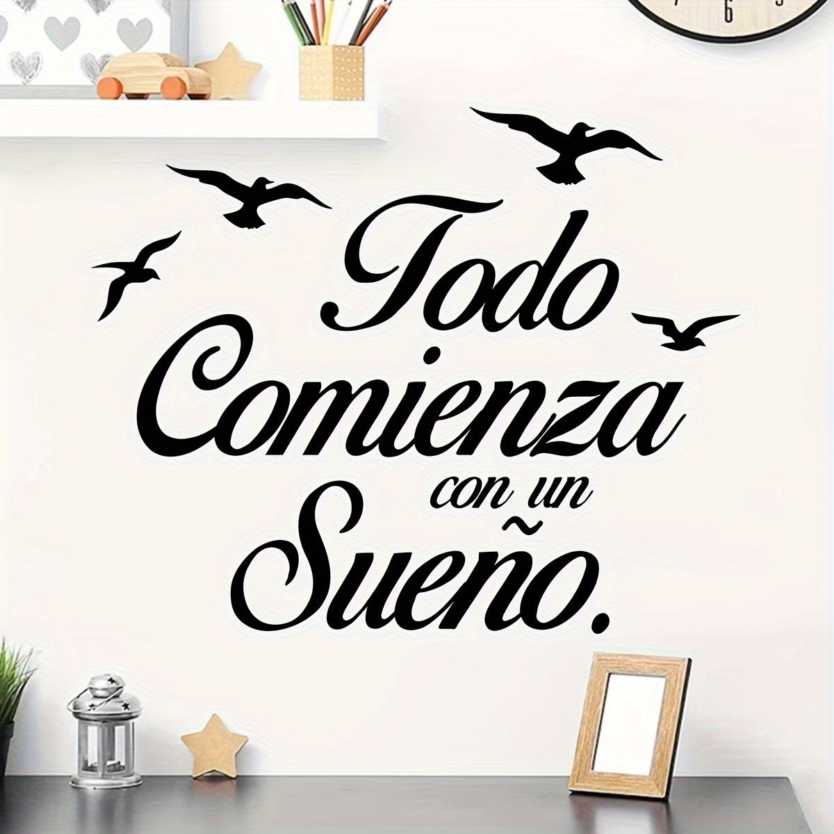 Pegatina de vinilo autoadhesiva 'Todo Comienza Con Un Sueño' - Calcomanía con frase motivadora en español para habitación, sala de estar u oficina - Estilo contemporáneo, diseño gráfico, acabado semimate, desmontable