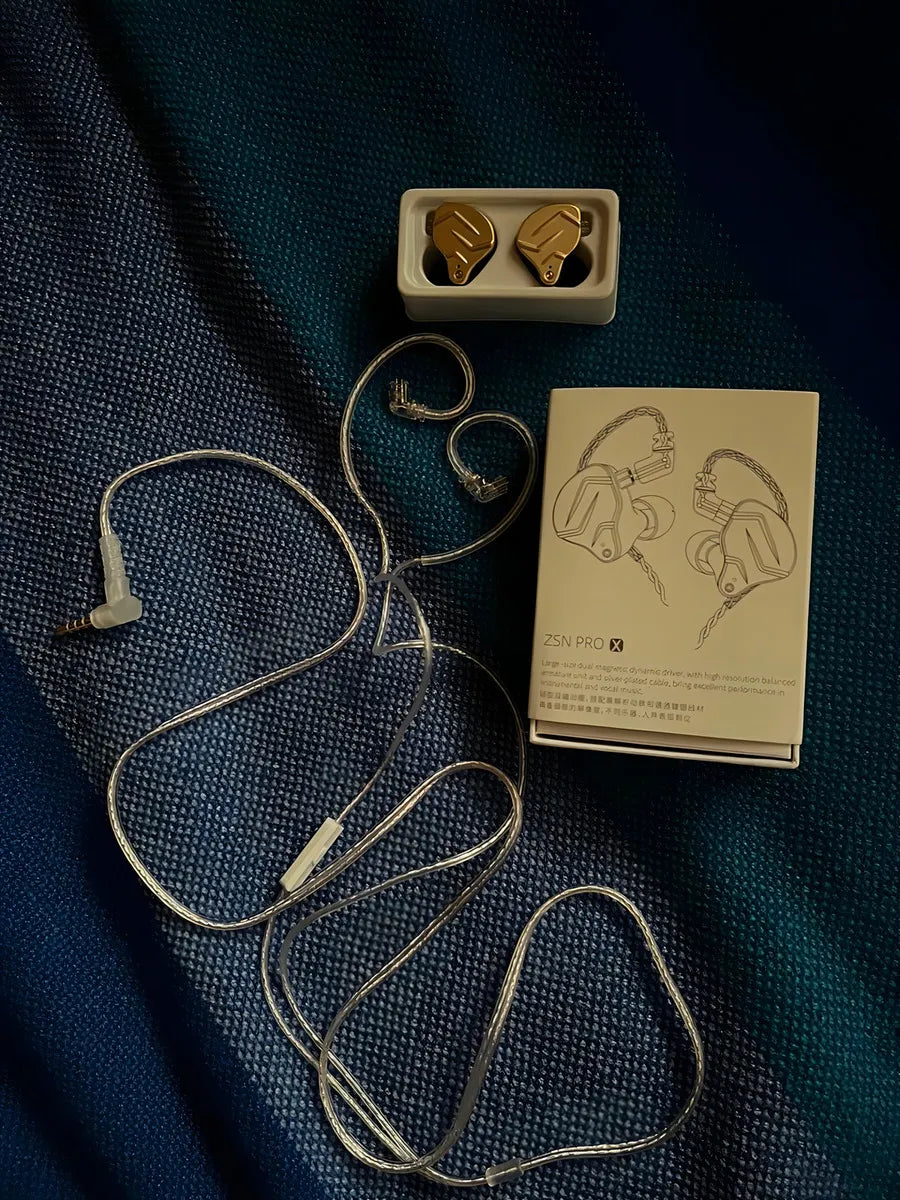 Audífonos In-ear Kz Zsn Prox Híbrido Hifi Monitoreo Color Dorado Con Mic
