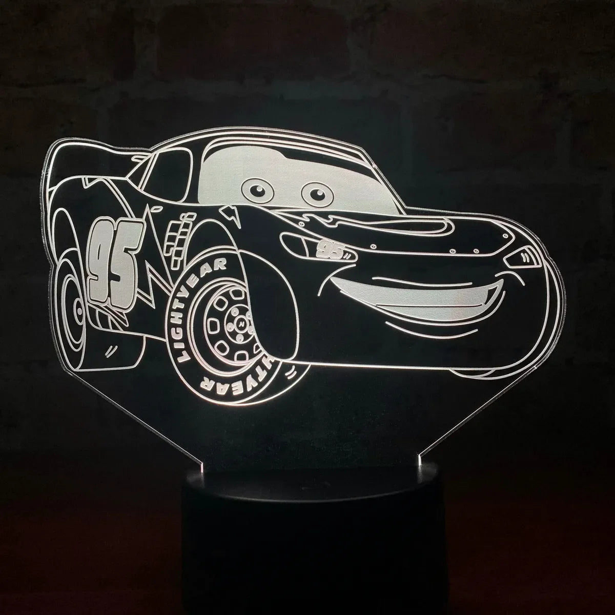 Lámpara De Noche Led Cars Rayo Mcqueen Decoración Regalo Negro