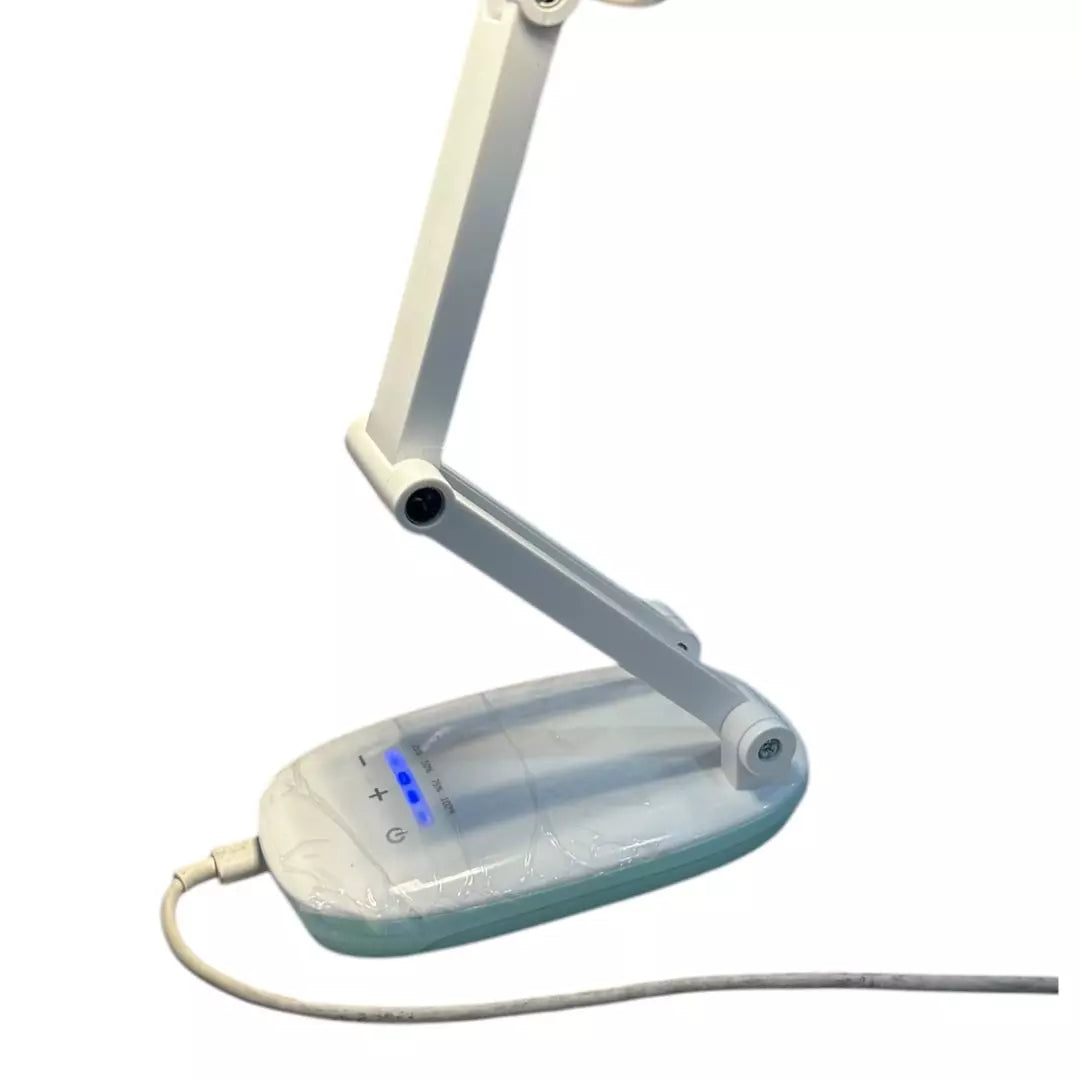 Lampara Led De Mesa + Power Bank NT-L3182
