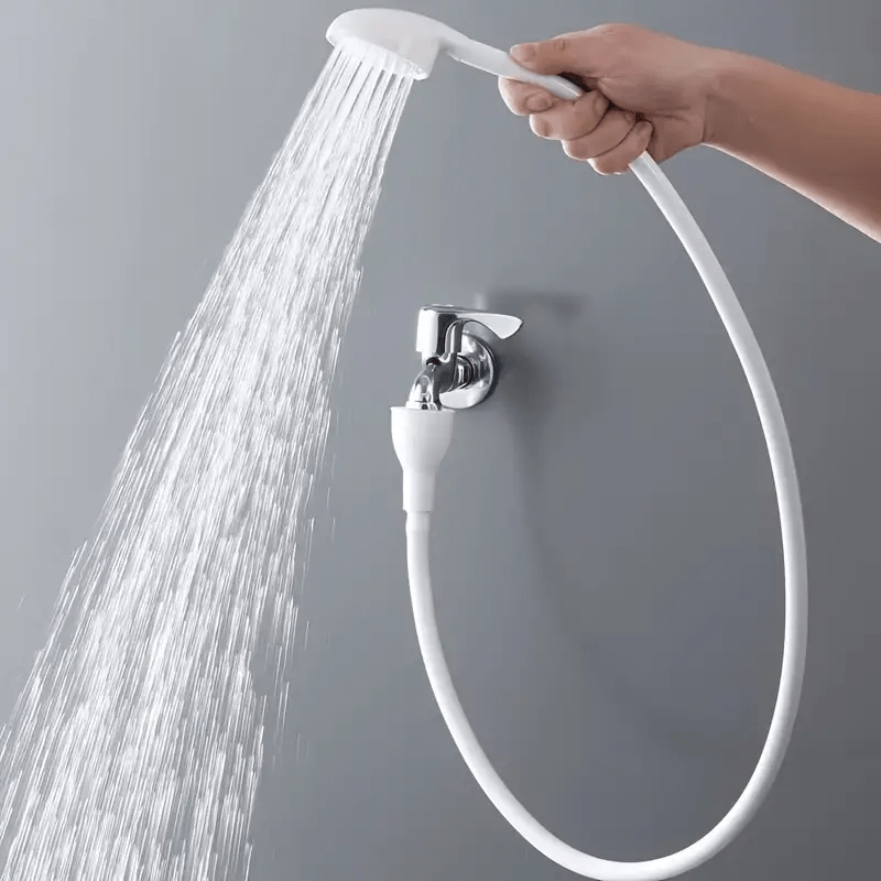 Cabezal de ducha retráctil con manguera flexible, fácil instalación sin herramientas, ideal para bañar mascotas y lavar el cabello, diseño ovalado en plástico duradero, sin fragancia, accesorio práctico para el baño