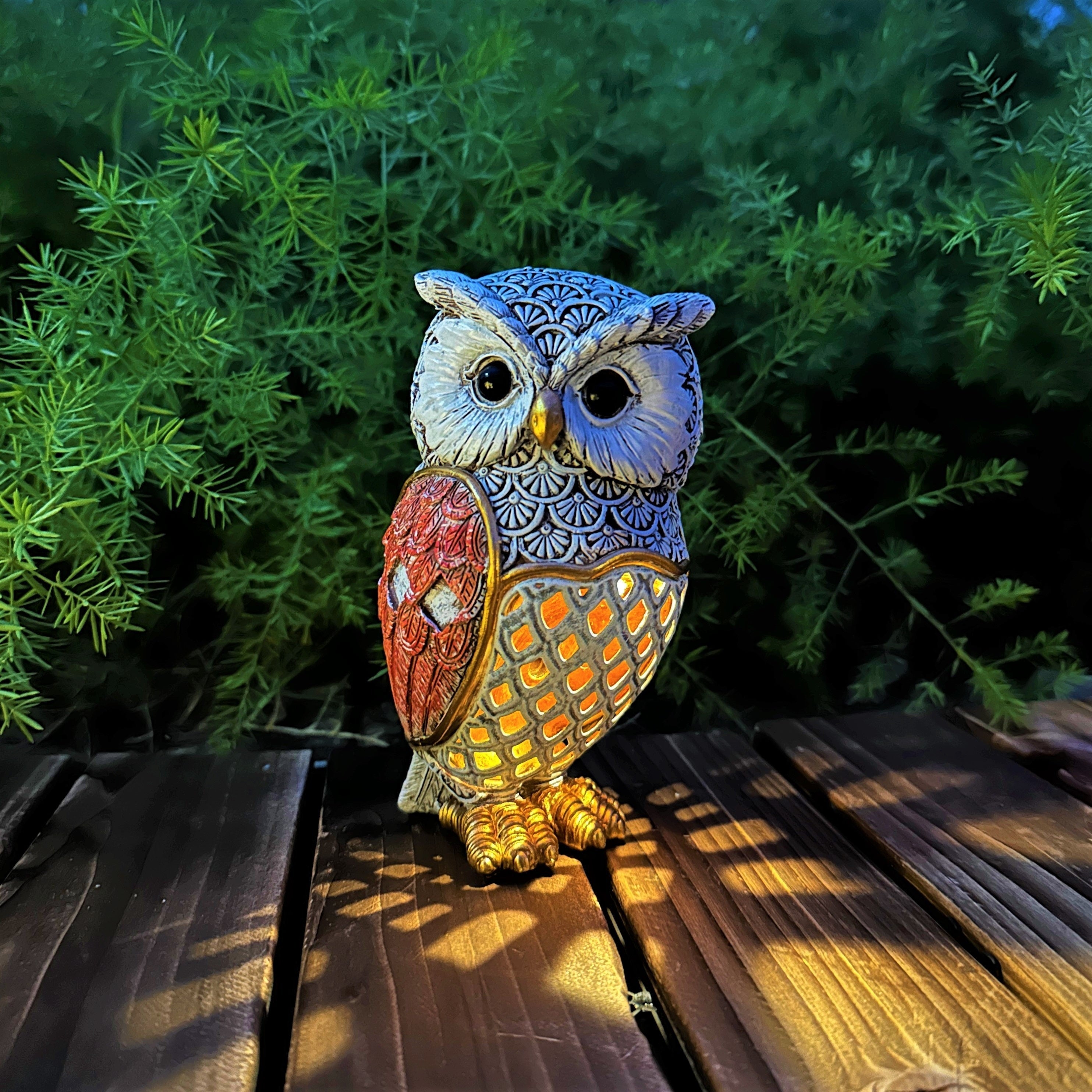 1pc Lámpara de bùho solar - Decoración de resina al aire libre con luces LED vibrantes, ideal para acampar, mesa y diseño de paisaje, regalo perfecto para el día de la madre, iluminación al aire libre | Diseño de bùho vibrante | Lámpara solar, decoración