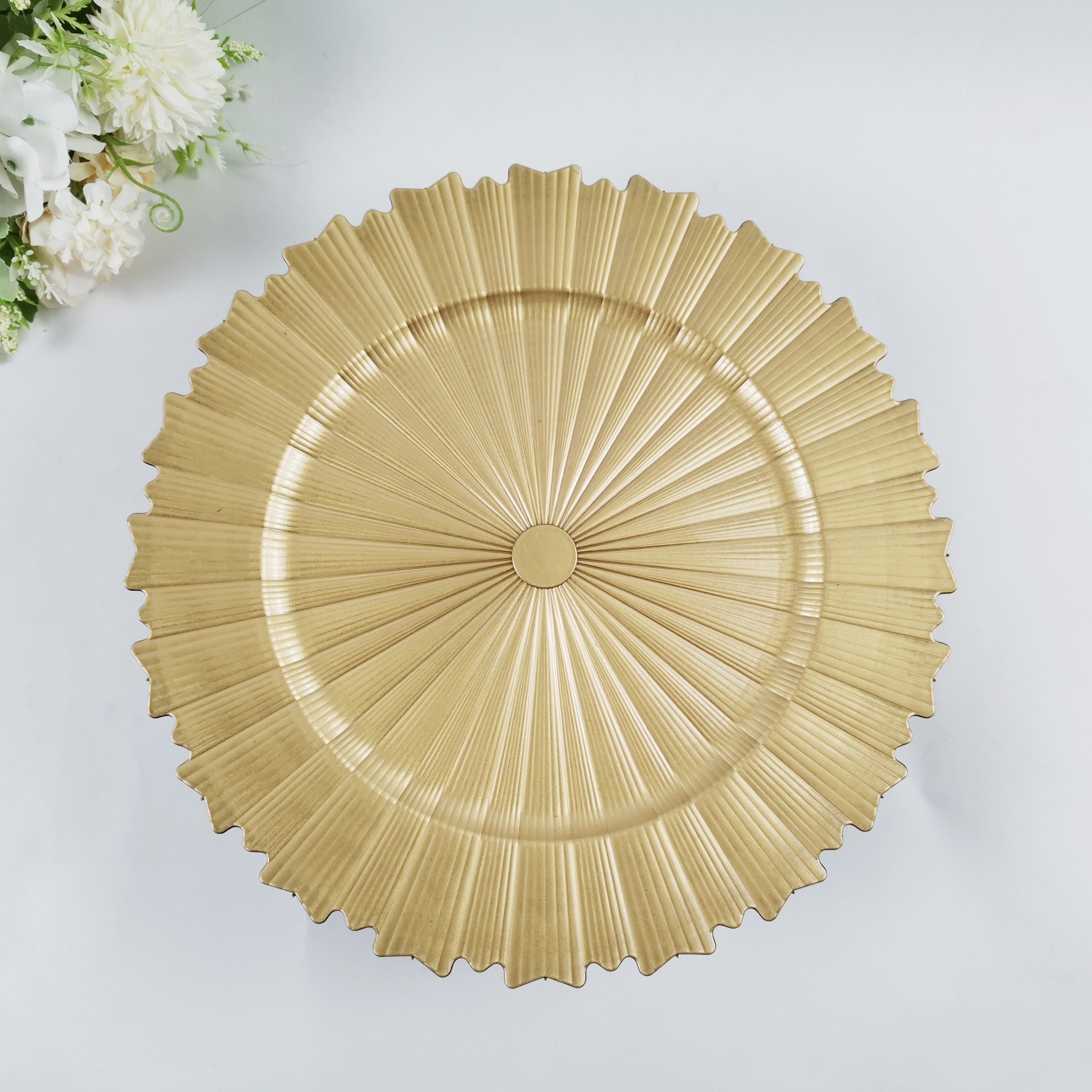 50 piezas, 13 pulgadas, platos de plástico, sol de otoño, dorados, ligeros y duraderos, reutilizables, perfectos para decoraciones de bodas, fiestas, Navidad, Halloween, suministros de vacaciones, platos decorativos de alta calidad y exquisitos.