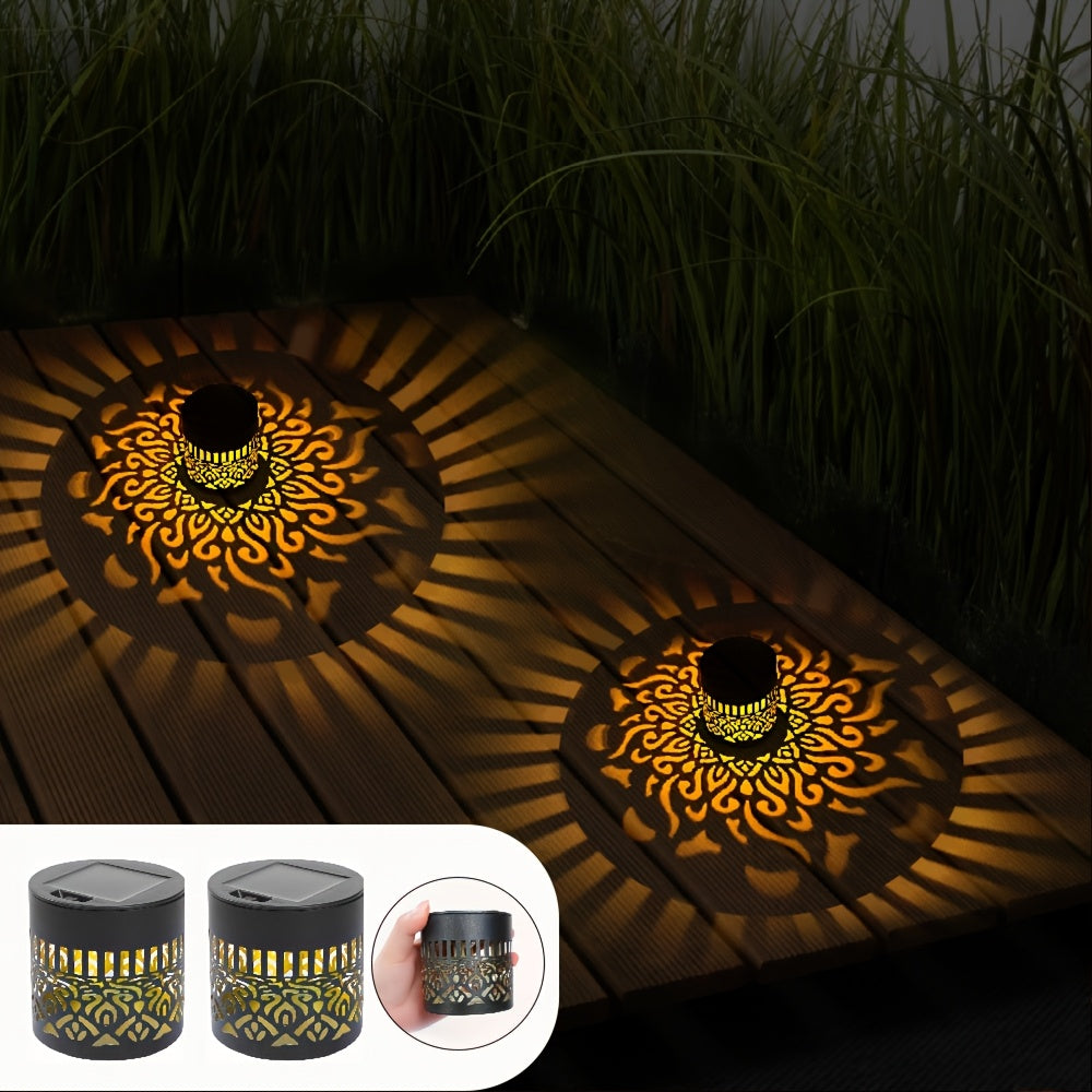 2 luces de pared huecas alimentadas por energía solar - Diseño de girasol y mandala, luces decorativas de jardín al aire libre de montaje semienterrado con sensor de luz, fijo de metal recargable para patio, jardín o porche, decoraciones solares al aire