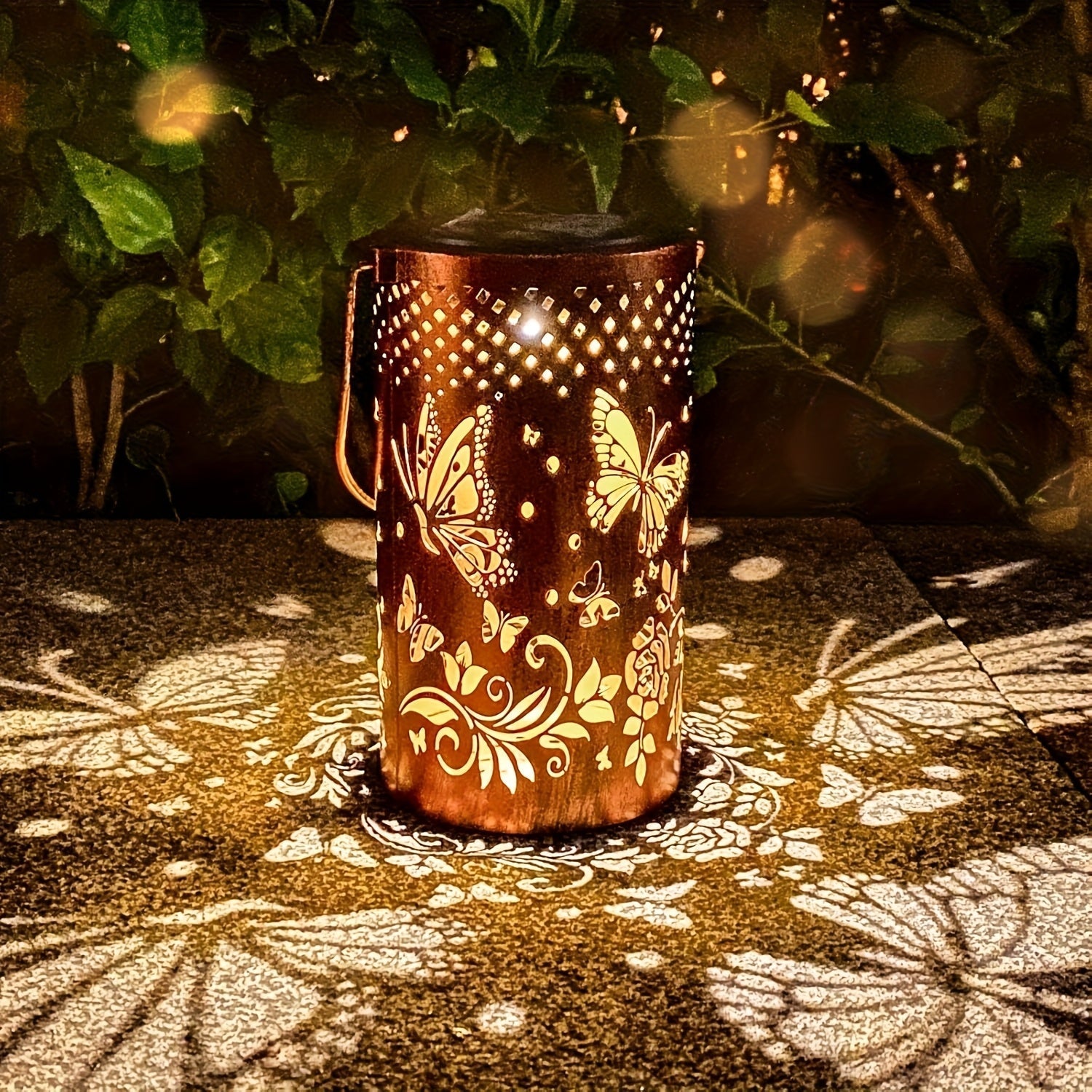 Lámpara solar para exteriores, regalo de cumpleaños de mariposa adecuado para hombres y mujeres, luz solar colgante adecuada para patio, patio, porche, jardín trasero, paisaje, decoración de jardín