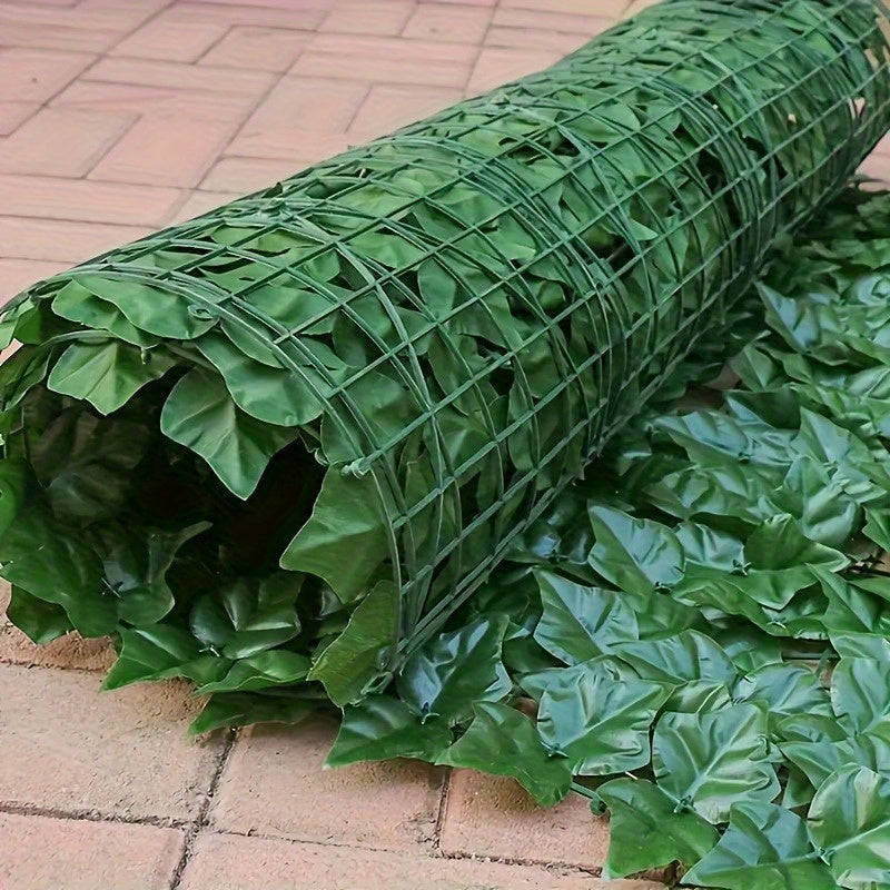¡Transforma tu jardín! Cerca artificial de hiedra de 150 cm, verde exuberante todo el año sin mantenimiento. Flexible y fácil de usar, ideal para diversos espacios. Agrega un toque de naturaleza a tu hogar y crea un refugio poético al instante
