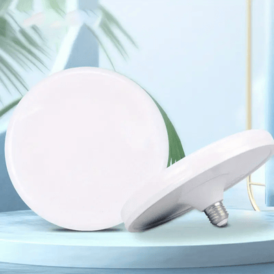 1 pieza, lámpara de techo LED UFO ultrabrillante - montaje en espiral E26/E27, disponible en dos tamaños para ahorrar espacio. Iluminación interior RV, diseño elegante que mejora el efecto decorativo del hogar. Ideal para sala o vehículo recreativo