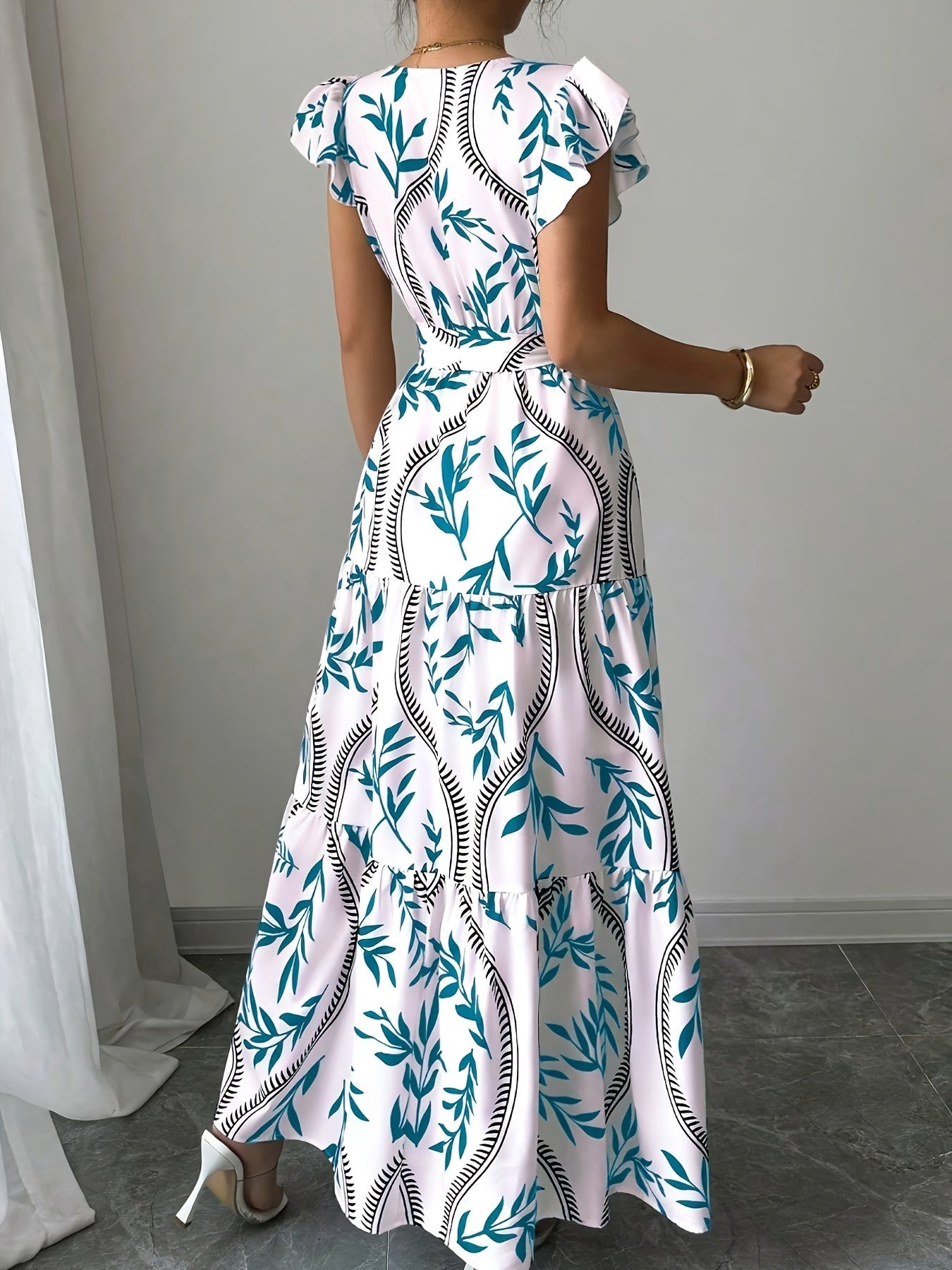 Elegante vestido de verano con estampado floral y cuello en V, con cinturón, de poliéster ligero, mangas cortas, falda de línea A y estilo suelto para mujeres, ideal para vacaciones o salidas informales, ropa para salidas informales | Vestido con estampa