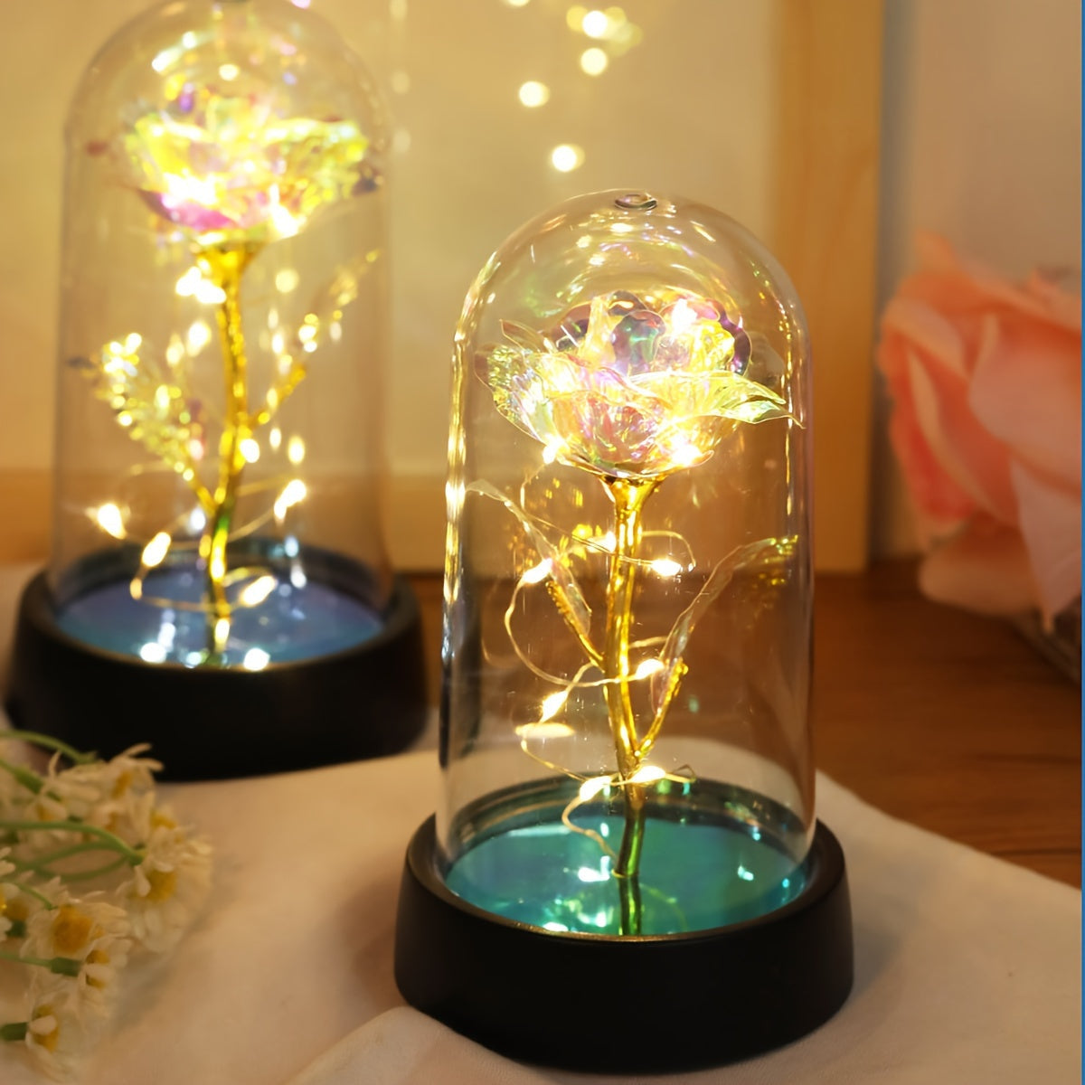 1 pieza de luz nocturna de rosa LED con papel de oro, lámpara de mesa moderna de plástico con batería, iluminación de cama, iluminación de fiesta de bodas, regalo del Día de la Madre, luz decorativa de escritorio interior, incluye batería, decoración de