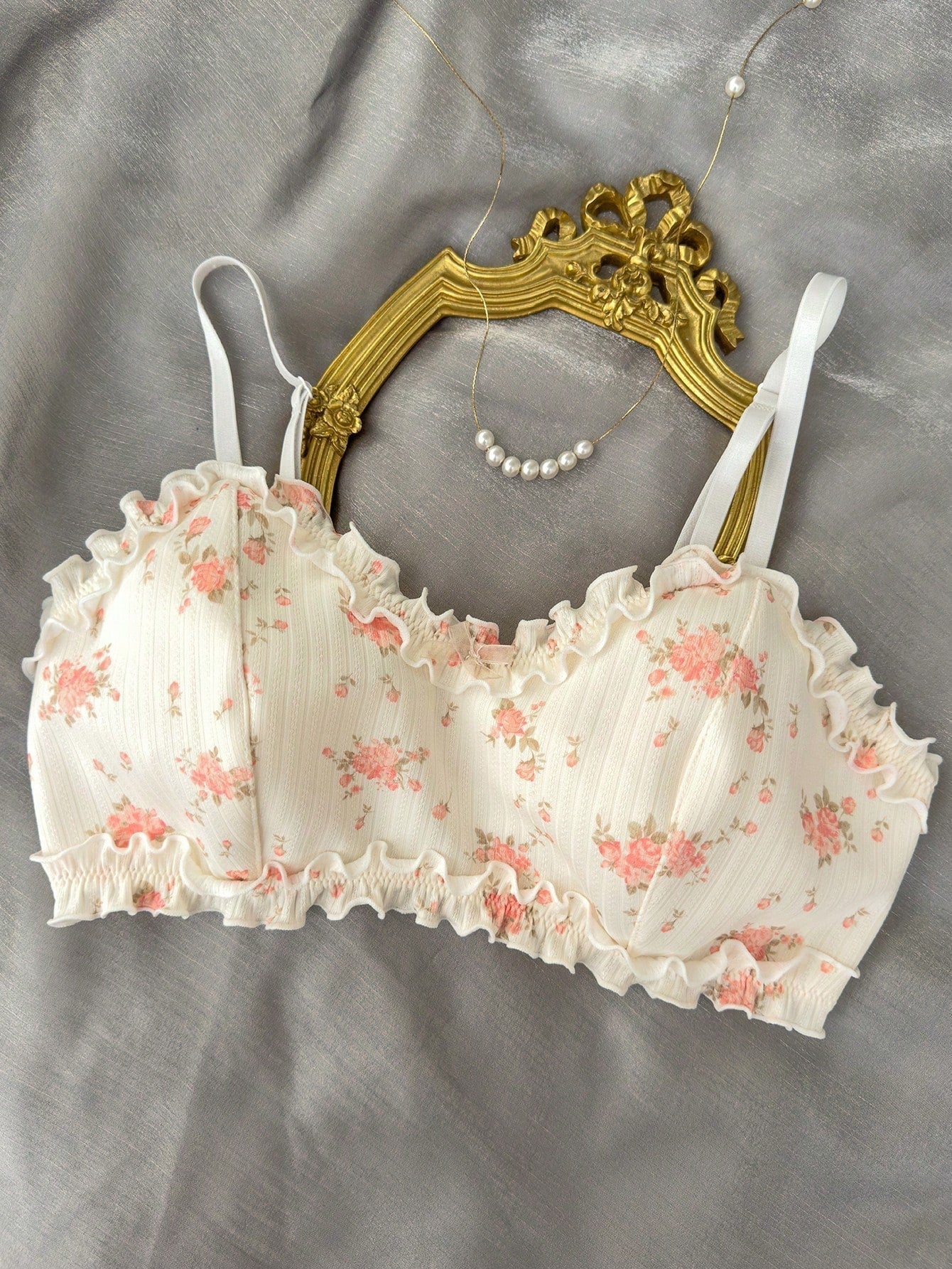 Sujetador De Encaje Con Estampado Floral Y Volantes