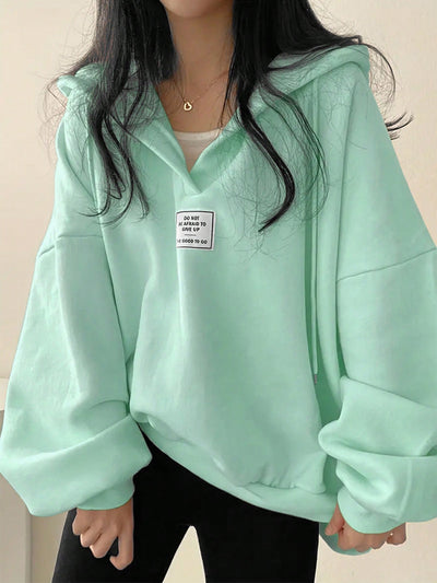 Ezwear sudadera con capucha de manga larga informal con estampado de letra, hombros caidos y cordon, para otono