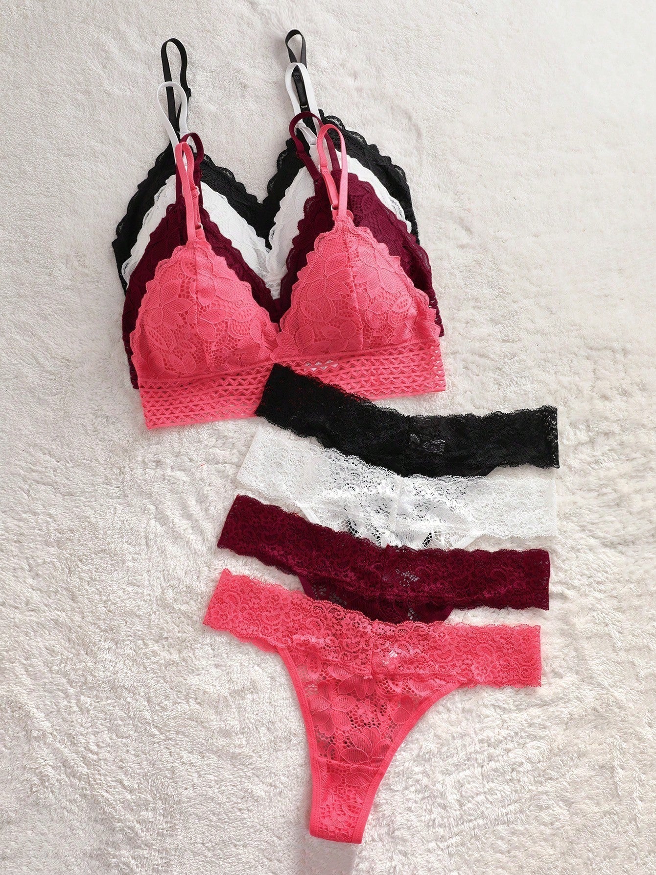 Conjunto de 8 piezas de sosten y Tangas para mujer en unicolor y con encaje y detalle de borde de concha