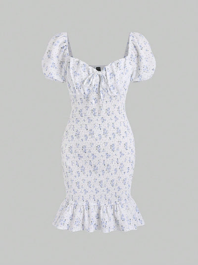 Vestido floral de manga farol con nudo delantero con fruncido bajo con fruncido