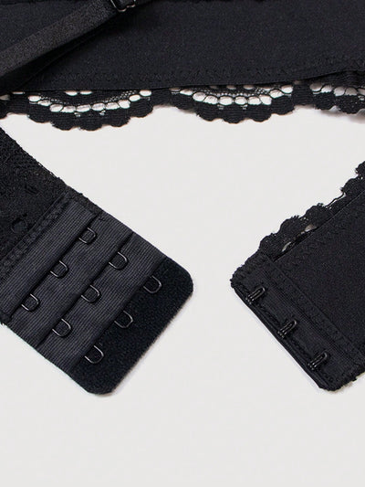Sosten sexy y comodo de copa triangular de encaje negro para mujer con tirantes delgados