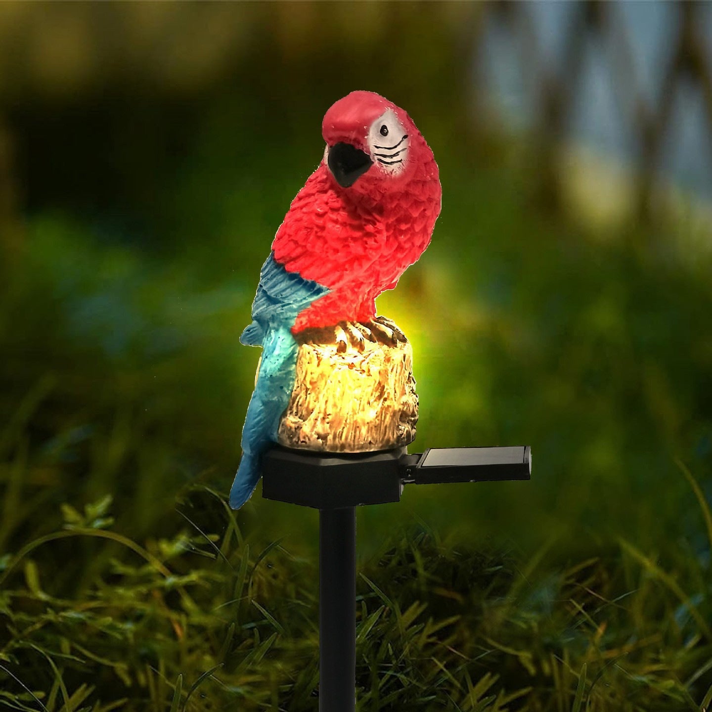 2 piezas de luces de jardín de pavo real de resina alimentadas por energía solar - Luces decorativas LED para exteriores con sensor de movimiento, montaje semienterrado para césped y patio, diseño vibrante de pavo real rojo y azul, decoraciones solares p