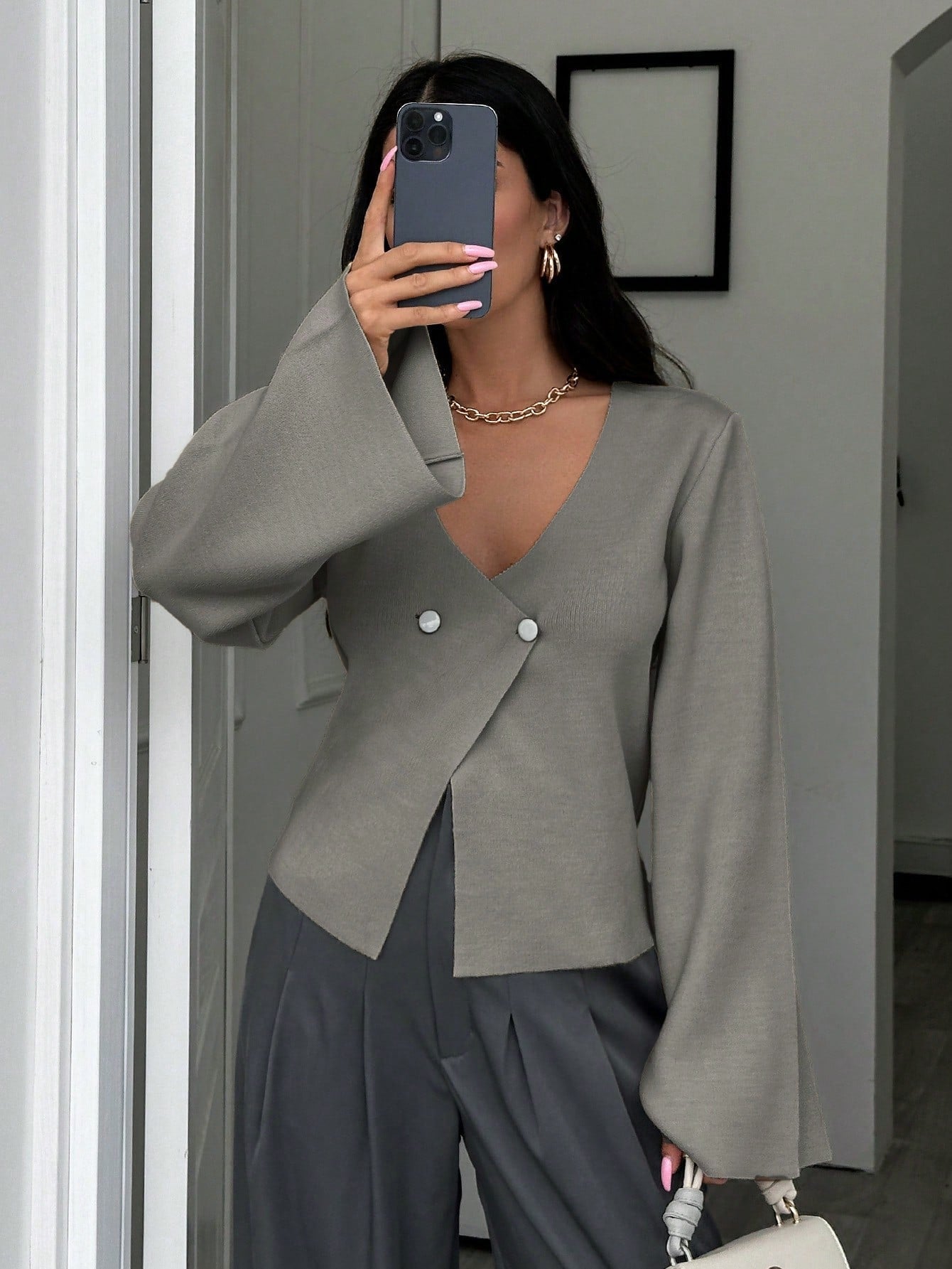 Cardigan de mujer de unicolor con cuello en v, abotonadura frontal y hombros caidos