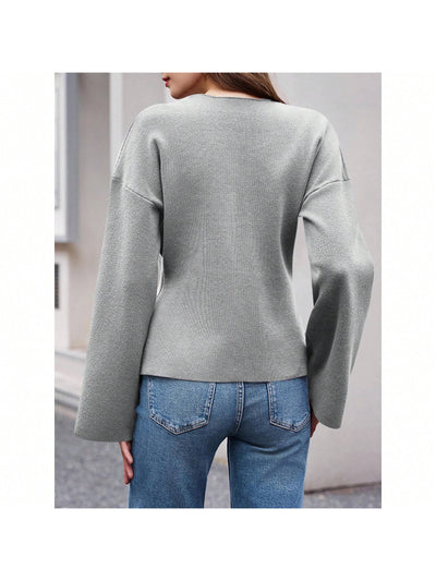 Sueter de punto holgado con cuello en v y mangas largas acampanadas para mujer de warmwaves