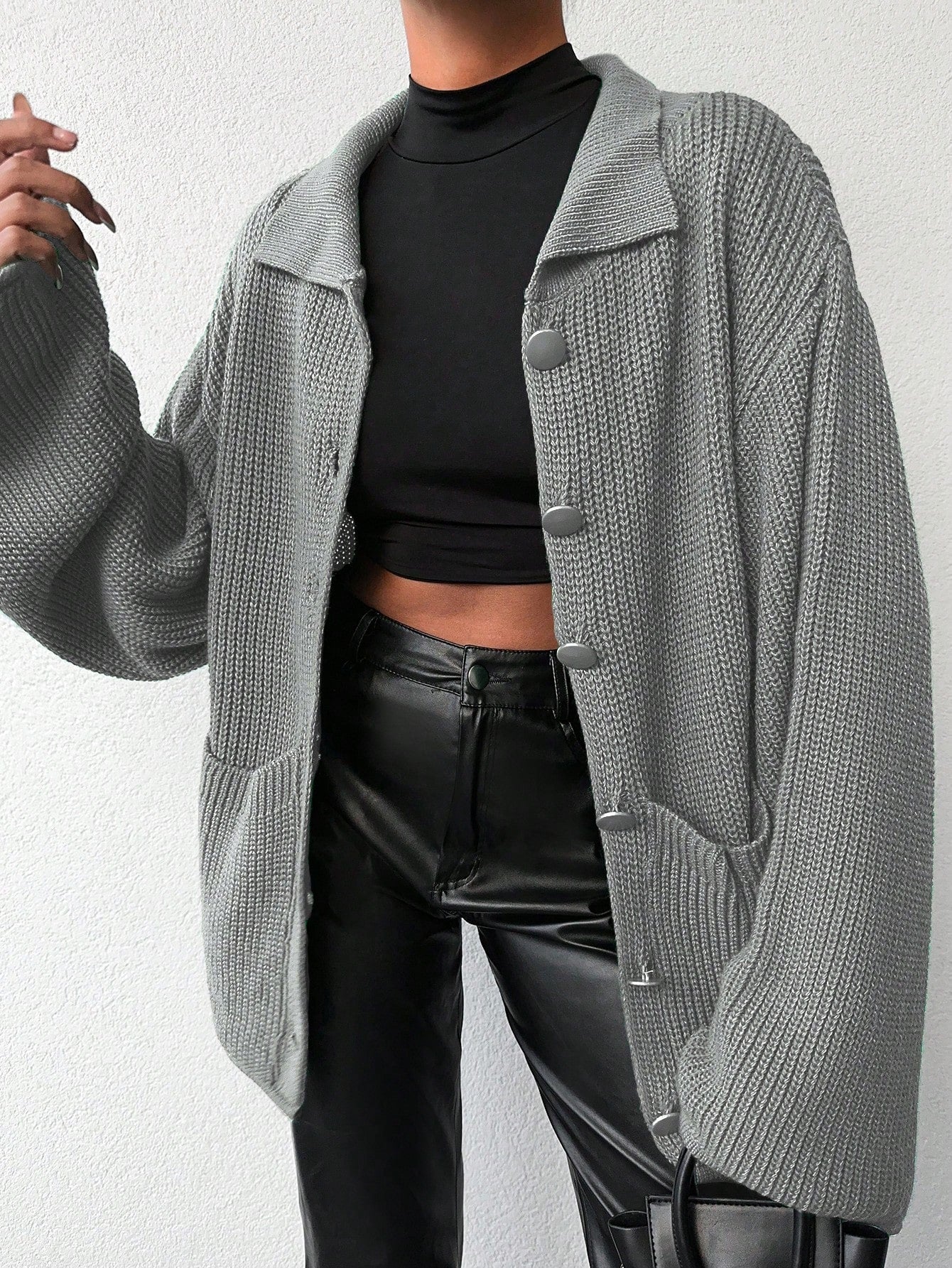 Cardigan de manga larga con botones y cuello para mujer, de estilo minimalista