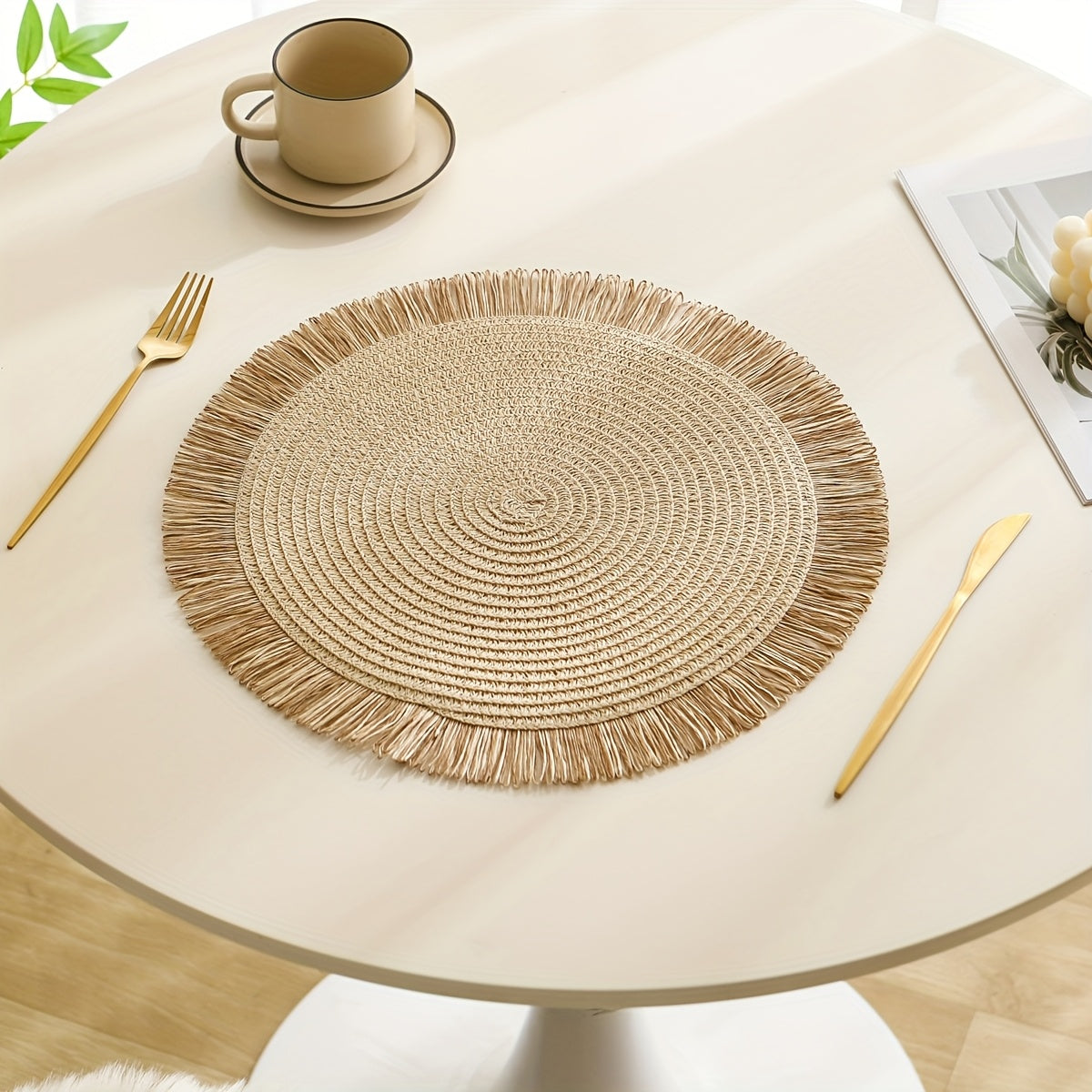 Juego de 2/4/6 individuales redondos de lino estilo bohemio con flecos, tejidos a mano en color beige natural, para comedor, cocina, decoración del hogar, mesa de primavera y verano, accesorios de cocina, encanto rústico, acabado texturizado, accesorios