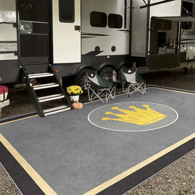 Gran alfombra de terciopelo lavable con diseño de corona dorada - Jardín bohemio retro, porche y techo, alfombra para uso interior/exterior, suave, antideslizante, duradera, poliéster, varios tamaños disponibles, alfombra de jardín de azotea | Elegante e