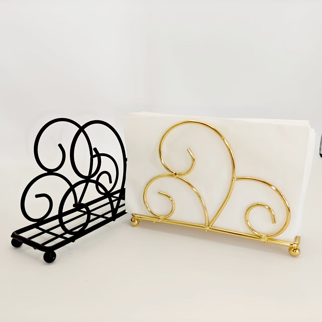 1pc Dispensador de pañuelos: Portarrollos de servilletas con diseño hueco, soporte de servilletas de metal con forma de árbol de dibujos animados para encimera de cocina, mesa de comedor, decoración de mesa, decoración del hogar - Patrón: Sólido, Materia