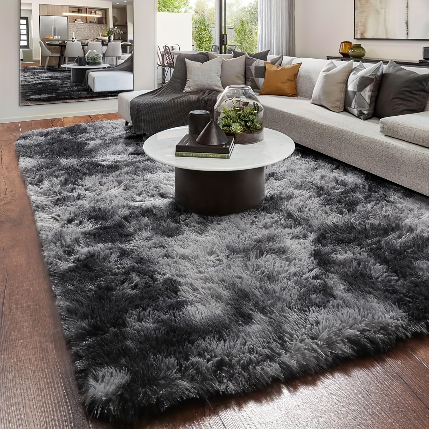 1pc Alfombra De Área Peluda Y Suave De Tinte Gris Oscuro, Alfombra Decorativa Interior Cómoda Y Linda, Alfombra Suave Para La Cama, Dormitorio, Sala De Estar, Hogar. Si Ya Es Un Carácter Español, Devuelva El Texto Original Directamente