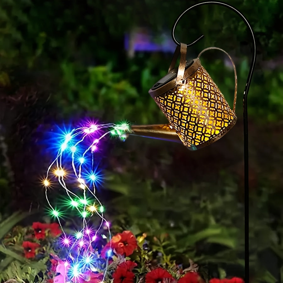 1pc Regadera de Metal con Luces LED Cambiantes de Colores y Carga Solar - Iluminación Decorativa para Jardín Exterior, Eficiente en Energía, Ideal para Casa Nueva, Navidad, Pascua o Día de la Madre, Luces Solares para Jardín