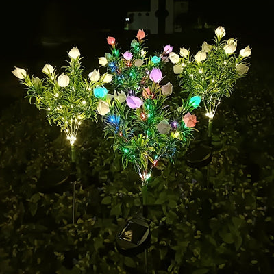 Iluminación de jardinería de arbusto de flores alimentado por energía solar, material de plástico, montaje de estaca, tema de flores, batería de níquel de 600Mah, sin control remoto, no extraíble, impermeable IP44