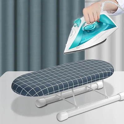 Tablero de planchar compacto con patrones variados, pies antideslizantes plegables, base resistente al calor, diseño ahorrador de espacio, ideal para costura y manualidades, tablero portátil pequeño