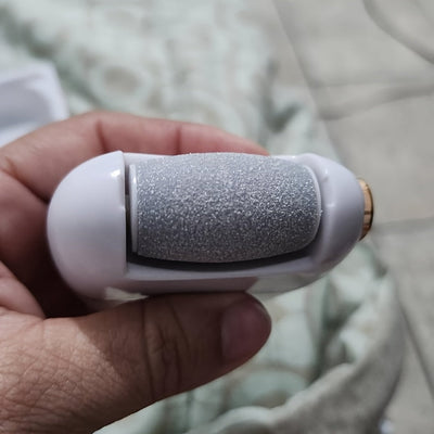 1 Pieza de Lima Eléctrica Recargable para Pies con 3 Cabezales Reemplazables, Cabeza Gruesa para Exfoliación Intensa, Portátil y Fácil de Usar, Carga USB