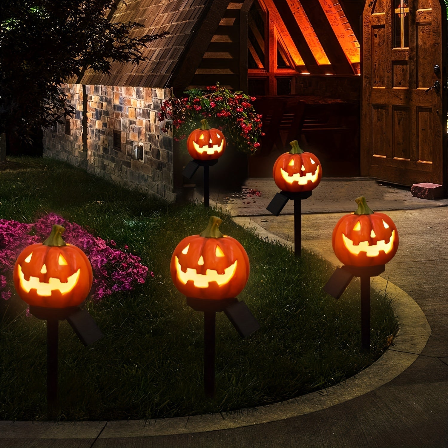 Luces de calabaza de LED alimentadas por energía solar - Eficiencia energética, control de interruptor, abrazadera no extraíble, pantalla de lámpara de resina, batería de níquel de 600 mAh, perfectas para decorar jardines y patios de Halloween, decoracio
