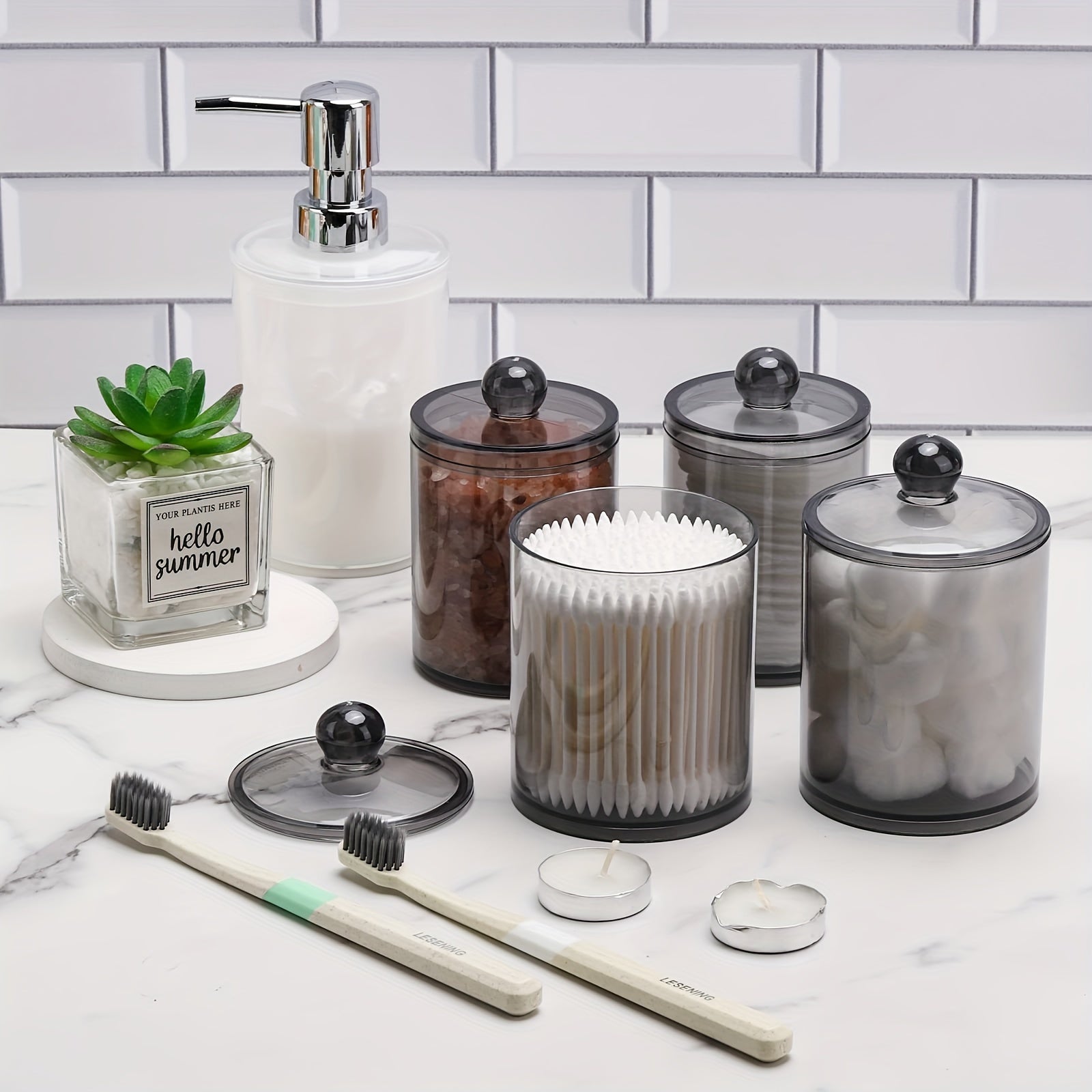 Juego de 4 frascos de plástico transparentes de 12 oz y 10 oz, organizadores y contenedores de almacenamiento para baño, bolas, hisopos, almohadillas redondas, hilo dental, con tapa
