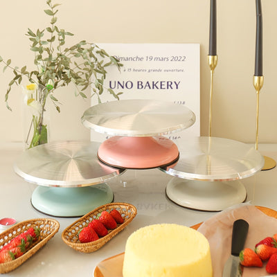 Soporte Giratorio para Pastel de 10 Pulgadas con Aleación de Aluminio - Nivelador de 3 Niveles para Glaseado Perfecto, Diseño Duradero y Seguro, Regalo Ideal para Aficionados al Horneado, Decoración de Cocina en Casa, Herramienta para Decorar Tartas | Ut