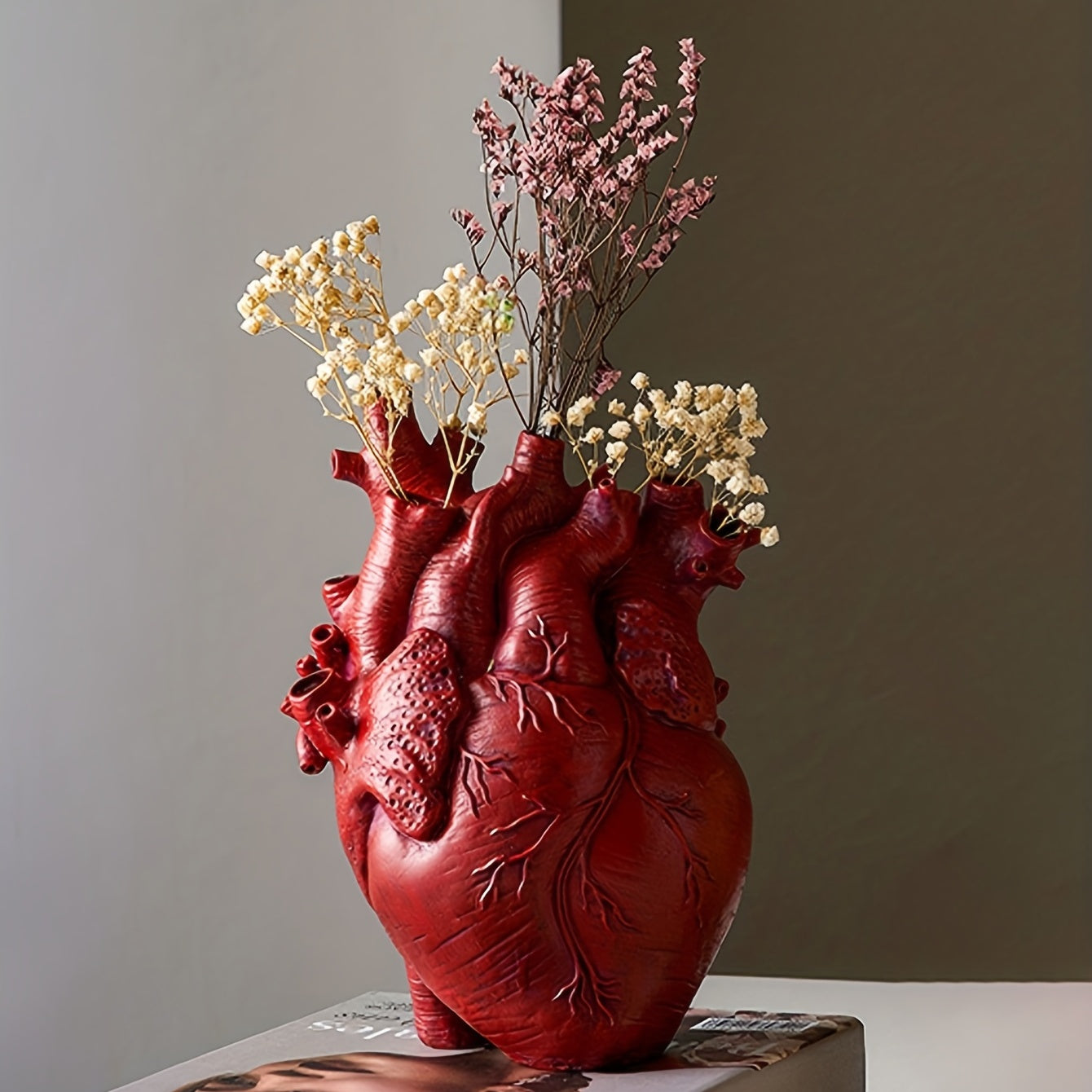 1pc Adornos de resina en forma de corazón, para escritorios y salas de estar, incluyendo jarrones de flores y arreglos de flores secas para mesas de comedor, jarrones de flores de resina para escritorios