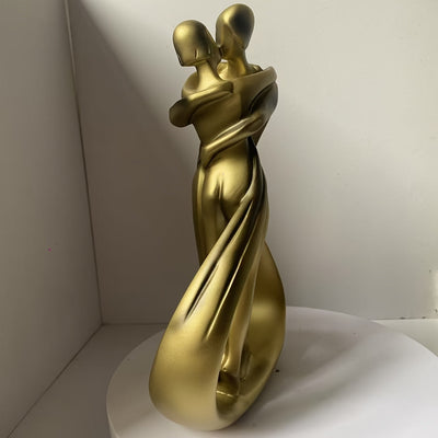 Escultura Elegante de Resina para Parejas Románticas - Decoración con Tema Clásico del Amor para Hogar, Oficina y Eventos en Hoteles - Acabado Dorado Disponible, Decoración para Bodas