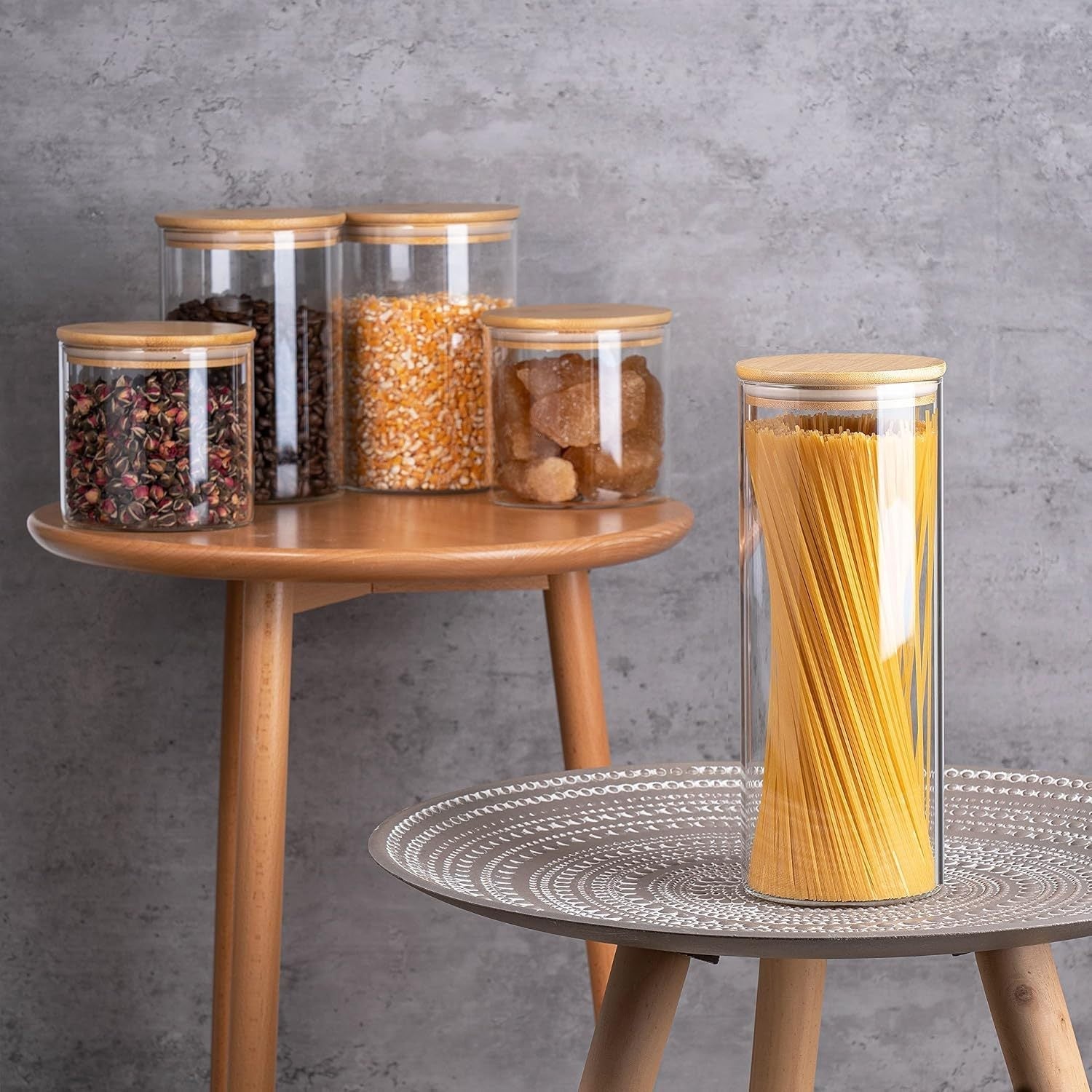 Juego de 5 frascos de vidrio herméticos con tapas de bambú, lavables a mano, recipientes redondos reutilizables para cocina, envases multipropósito con tapa flip top para dulces, galletas, arroz, azúcar, pasta, nueces y especias