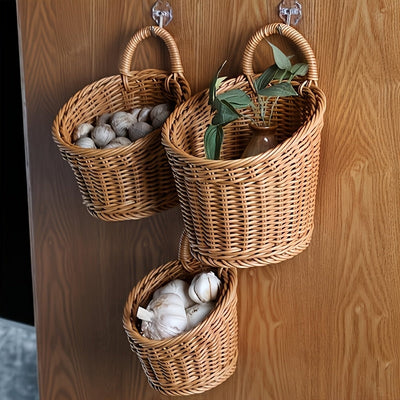 Juego de 3 Cestas Rústicas Imitación Ratán para Pared, Cestos Colgantes Tejidos de Plástico para Cocina, Jengibre, Ajo y Frutas, Organizadores Multiusos con Asa para Hogar y Estantes