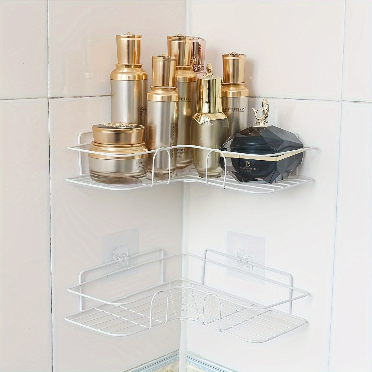 1 estante de almacenamiento para baño de acero inoxidable, repisa de esquina para ducha con tubo dorado, organizador sin perforación para diferentes tipos de habitaciones, incluye 2 adhesivos sin costuras, acabado en blanco/negro