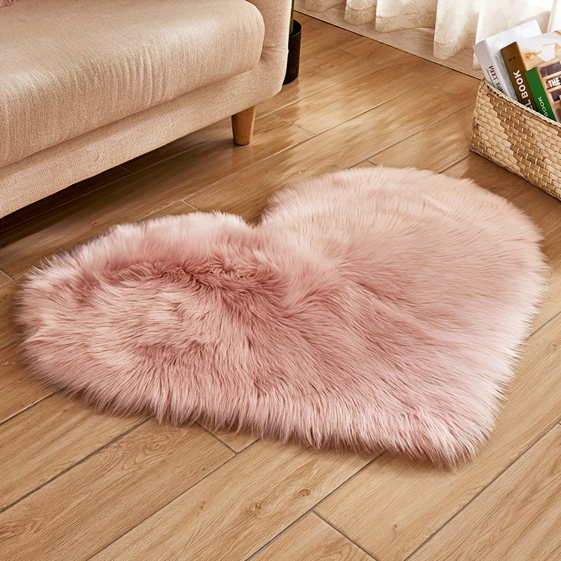 Alfombra de Área en Forma de Corazón de Peluche 1ud - Lavable a Máquina, Mezcla Suave de Poliéster y Acrílico, Alfombra Decorativa Ligera y Cómoda para Sala de Estar, Dormitorio, Oficina Uso Interior