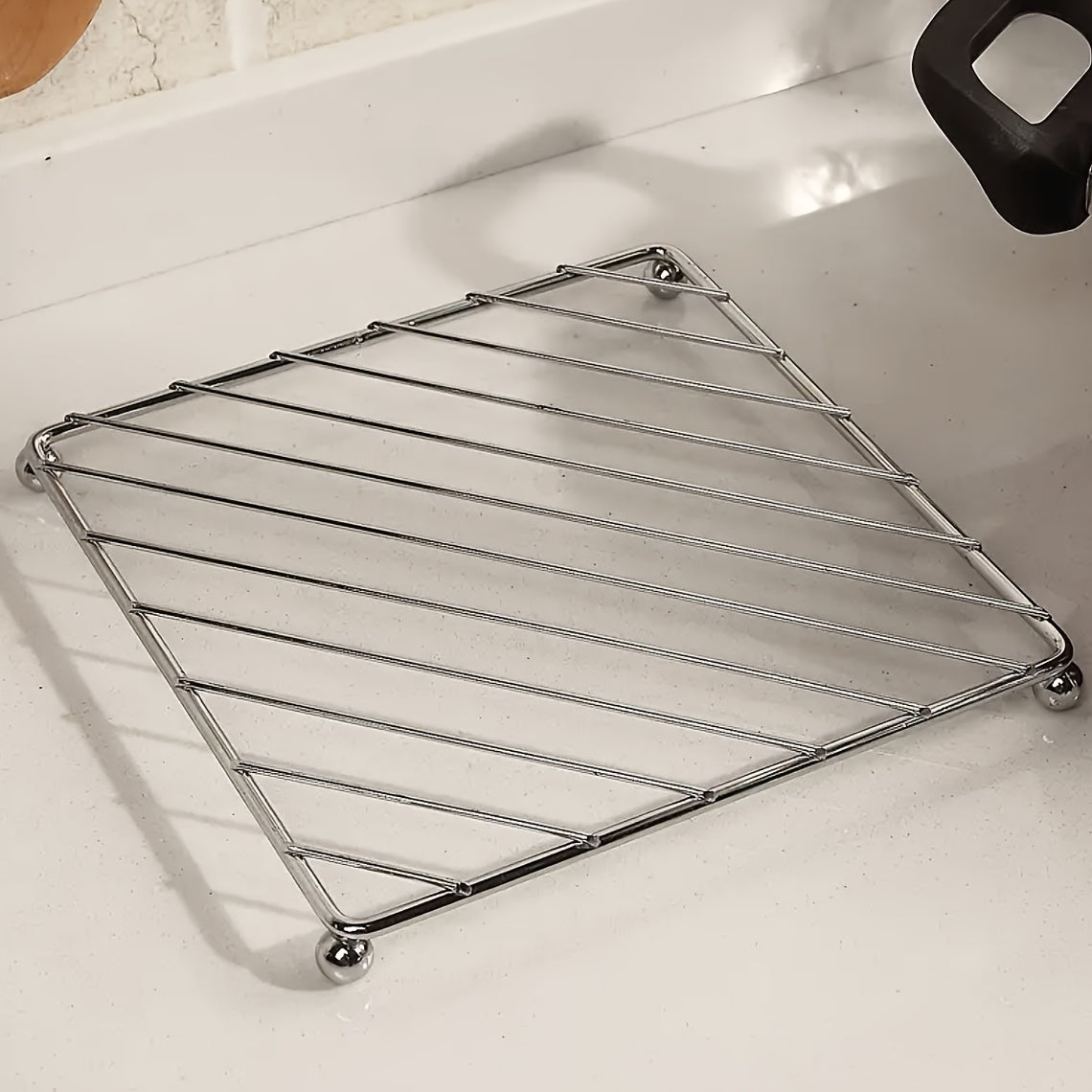 Juego de Soporte para Ollas y Posavasos Multifuncional de Acero Inoxidable - Diseño Antideslizante y Fácil de Limpiar con 4 Bolas Redondas, Ideal para Cocina y Comedor