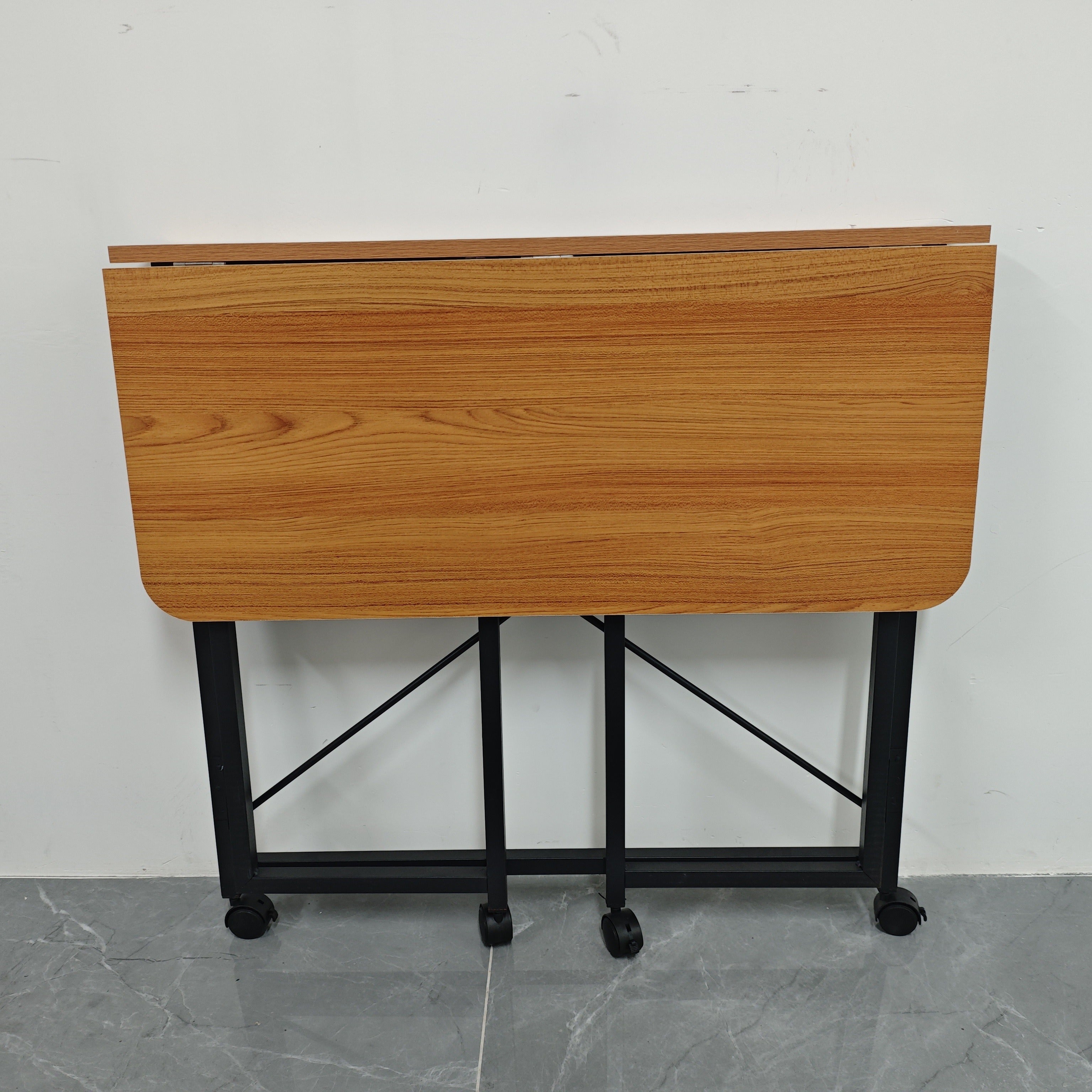 Escritorio plegable portátil de madera con ruedas giratorias 360°, mesa para computadora de oficina en casa, panel de madera y estructura metálica, sin necesidad de electricidad, 1 unidad