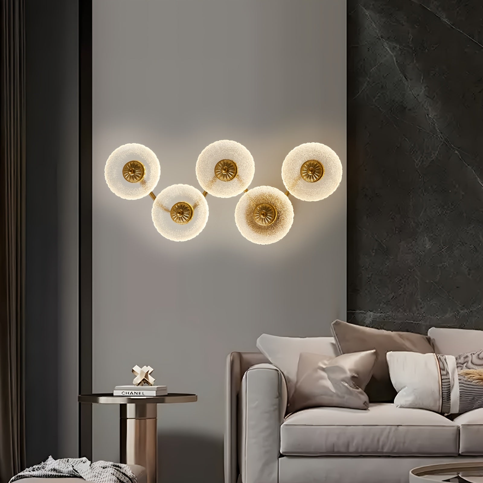 1 lámpara de pared dorada moderna con LED, adecuada para dormitorio/estudio/sala de estar, accesorios de iluminación decorativa LED, cableada y elegante