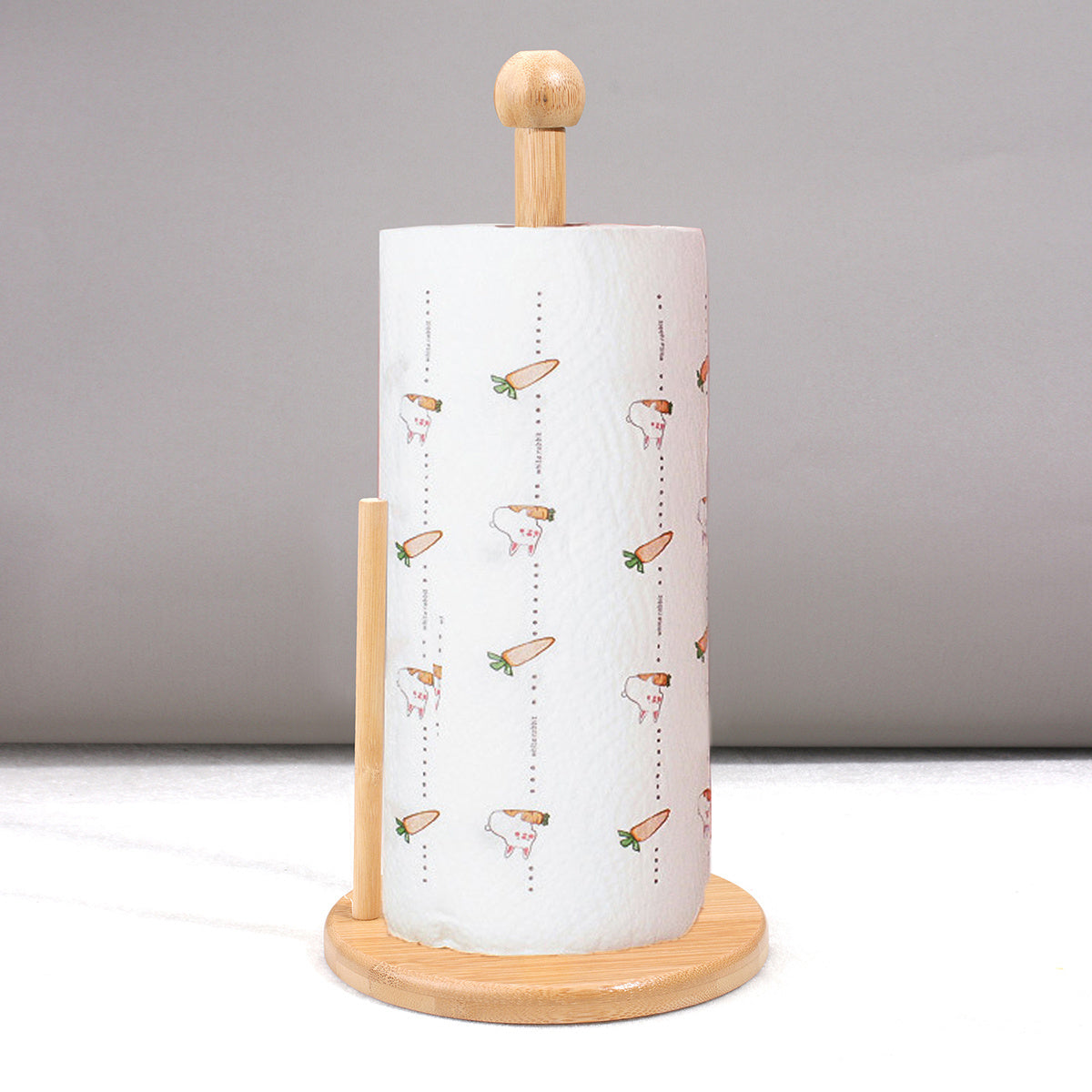 Elegante soporte de papel de cocina de madera con diseño de zanahoria y perro - Estante vertical rústico para cocina, sala de estar, dormitorio | Accesorio de encimera fácil de ensamblar, organizador de cocina | Diseño juguetón | OODLANDERS