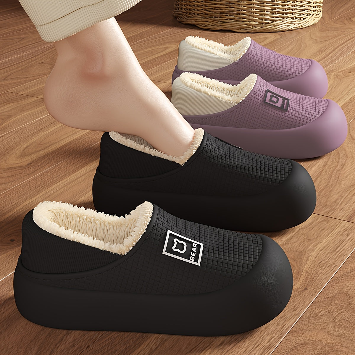 Zapatillas cómodas para mujer - Material suave de EVA con forro de felpa, color lila claro y negro, ideales para el confort en interiores en invierno, estilo casual para el hogar.
