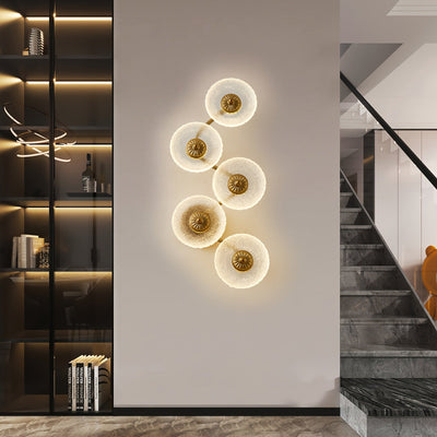 1 lámpara de pared dorada moderna con LED, adecuada para dormitorio/estudio/sala de estar, accesorios de iluminación decorativa LED, cableada y elegante