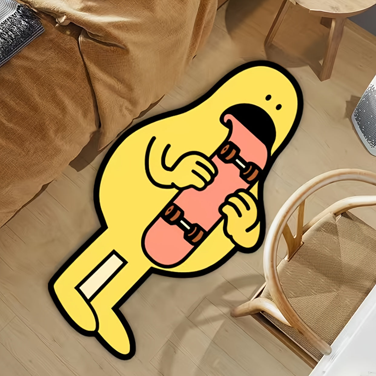Alfombra de Terciopelo Suave y Duradera en con Diseño Caprichoso de Figura de Monopatín Amarilla - Lavable, Antideslizante, Resistente al Desvanecimiento para Decoración de Dormitorio o Sala de Estar, Decoración de Dormitorio | Decoración Caprichosa | Al