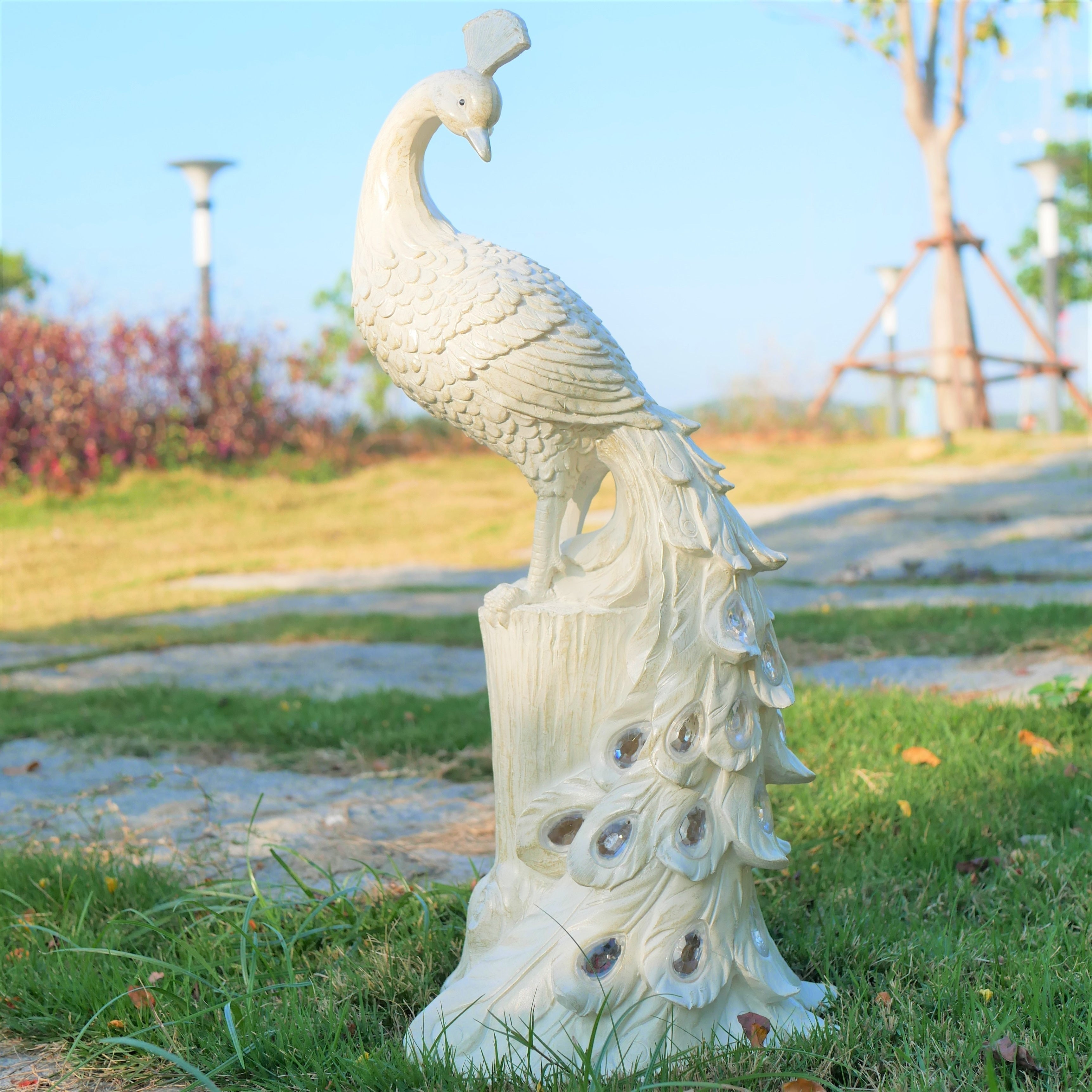 1 estatua de pavos reales con energía solar y detalles de resina coloridos - Decoración de paisaje al aire libre IP44, ideal para jardín, césped y ambiente de fiesta, regalo perfecto para el Día de la Madre, decoración de jardín | Diseño vibrante de pavo